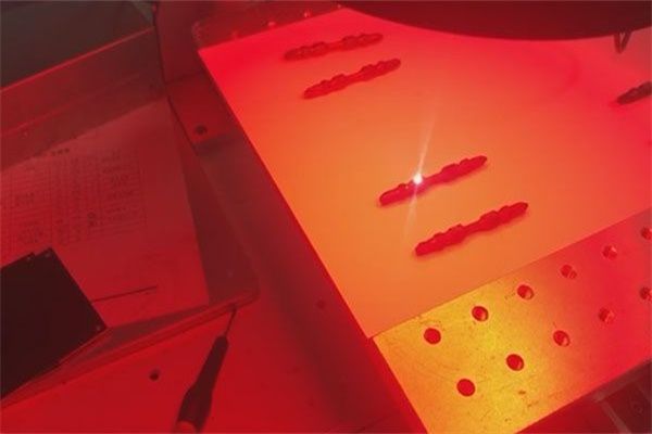 LaserKinghts視覺打標五金行業應用