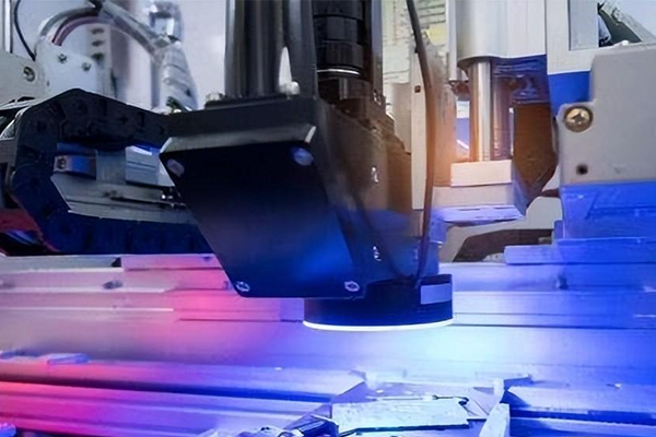 機器視覺技術如何對陶瓷板的外觀尺寸進行自動檢測？