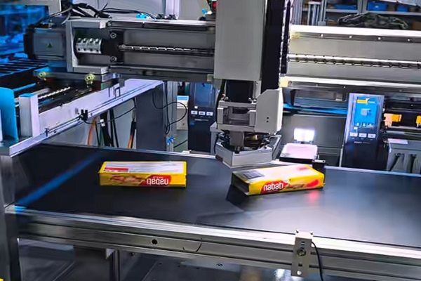 機器視覺的食品包裝貼標應用